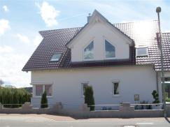 Fenster in weiß bei Einfamilienhaus 