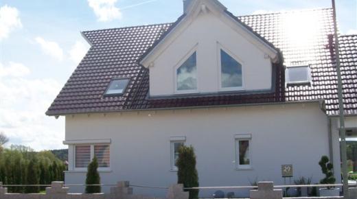 Fenster in weiß bei Einfamilienhaus 
